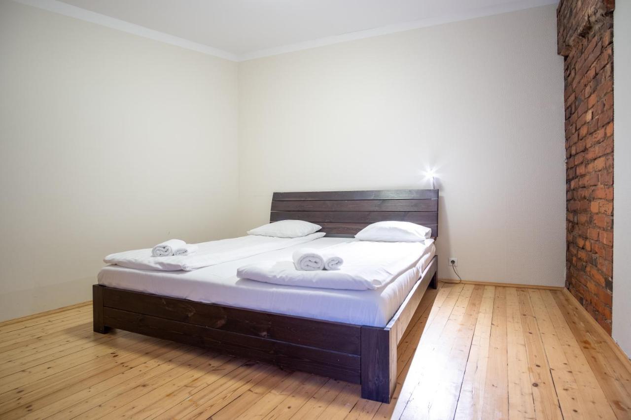 Dream Stay - Bright 2-Bedroom 2-Floor Old Town Apartment Tallin Exterior foto